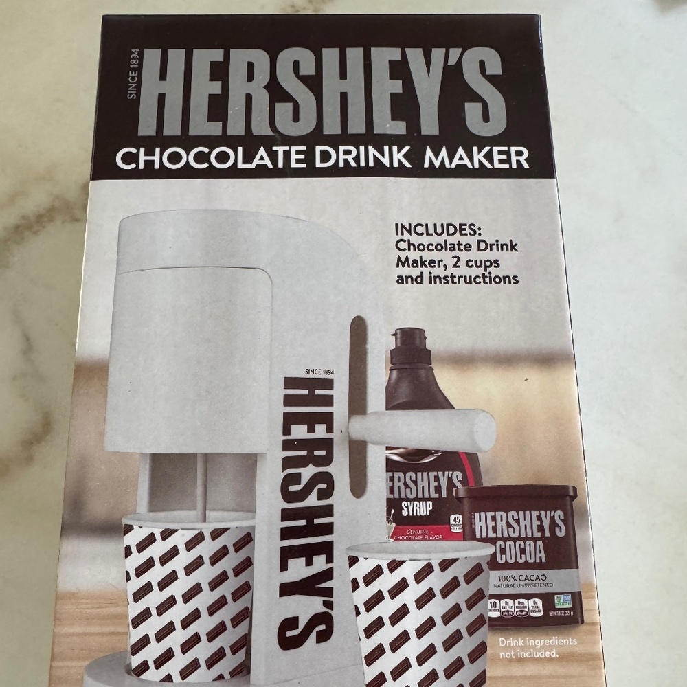 Brand New Hershey's Chocolate drink Maker Ages 8+ to Adult